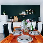 Grüne Wohnoase - Stilvoll - Balkonidylle - Zentrum Apartment