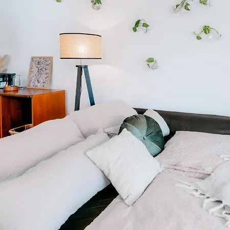 Gruene Wohnoase - Stilvoll - Balkonidylle - Zentrum